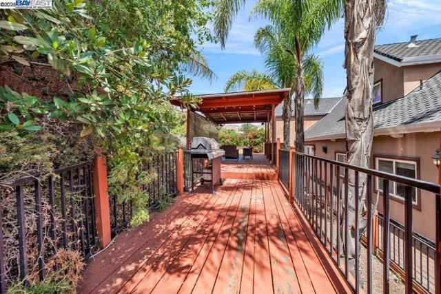 3405 Story Lane, San Jose CA: https://media.crmls.org/mediaz/b6b34465-bcaa-47b3-8d24-98aba69f3e00.jpg