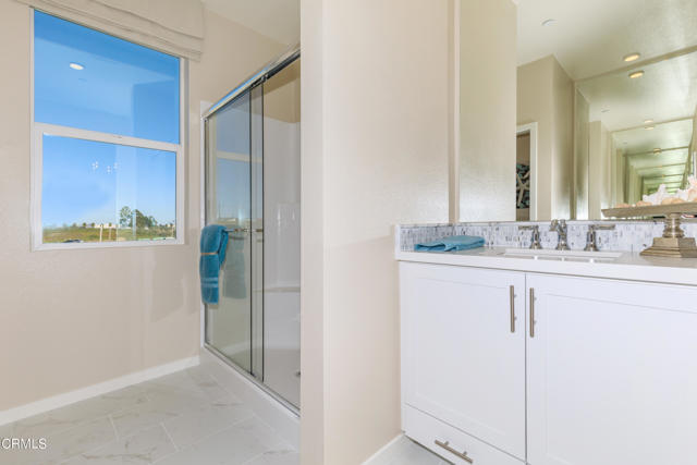 Detail Gallery Image 11 of 22 For 735 Winchester Dr, Oxnard,  CA 93036 - 3 Beds | 3/1 Baths