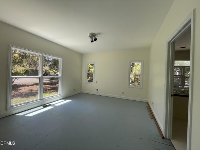 45300 Headlands Drive, Mendocino CA: https://media.crmls.org/mediaz/b6b48812-00f0-4e77-8e48-5527b8666051.jpg