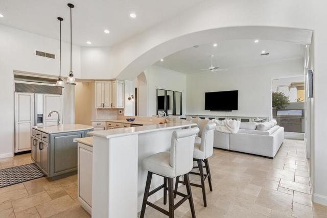 79373 Cetrino, La Quinta CA: https://media.crmls.org/mediaz/b6b4d606-8b32-41a5-a169-e011b8e2c270.jpg