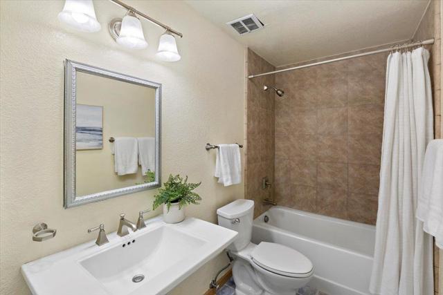 4618 Japonica Way, San Jose CA: https://media.crmls.org/mediaz/b6b4e680-6812-457f-8c84-ceeb20ead8e7.jpg