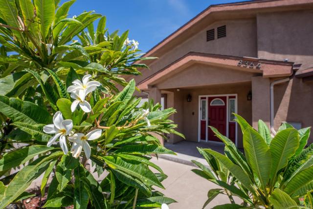 Detail Gallery Image 2 of 35 For 8364 Lake Ashwood Ave, San Diego,  CA 92119 - 4 Beds | 2/1 Baths
