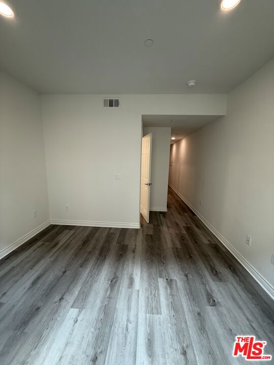 65 Plateau, Irvine CA: https://media.crmls.org/mediaz/b6b56234-477c-4a58-aef0-b7be64f52fa1.jpg