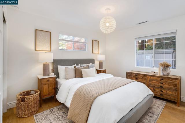 115 Camino Encanto, Danville CA: https://media.crmls.org/mediaz/b6b5f81c-d105-4565-bf78-b622d3778313.jpg