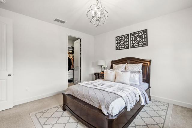 462 E Main Avenue, Morgan Hill CA: https://media.crmls.org/mediaz/b6b7ac81-889f-4113-8209-13cc7868a70e.jpg