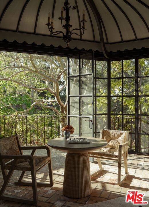 Image 23 of 48 For 771 Garden Lane