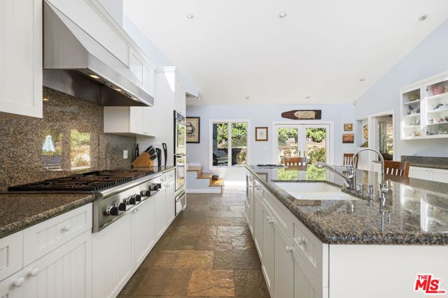 Drew Fenton | 11215 W Sunset Boulevard Los Angeles CA | MLS: 7520415 Drew Fenton | 11215 W Sunset Boulevard Los Angeles CA | MLS: 7520415