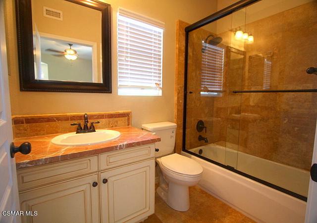 276 Chantilly Circle, Simi Valley CA: https://media.crmls.org/mediaz/b6b9c116-db75-496d-bae0-4e893e05cc0b.jpg