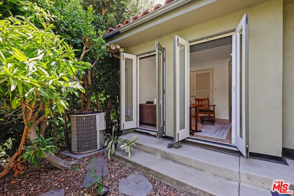 MLS #25575481 image #16