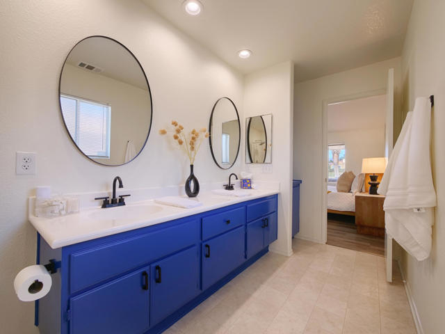 82550 Delano Drive, Indio CA: https://media.crmls.org/mediaz/b6baa2c2-e445-4dbd-b7bc-570fd93f4bc1.jpg