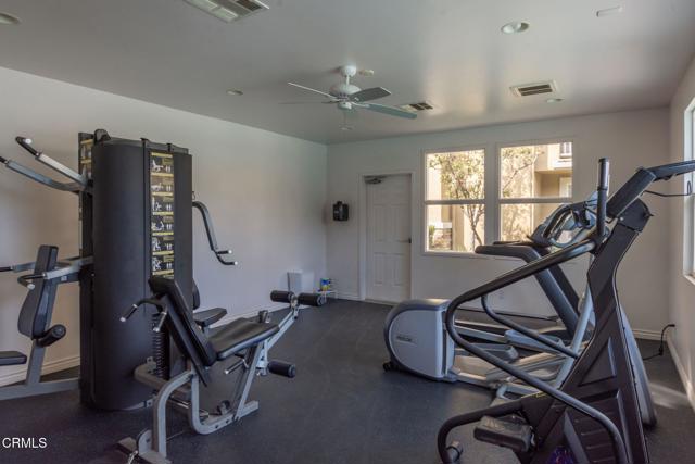 Detail Gallery Image 30 of 34 For 4545 via Del Sol, Camarillo,  CA 93012 - 3 Beds | 3/1 Baths