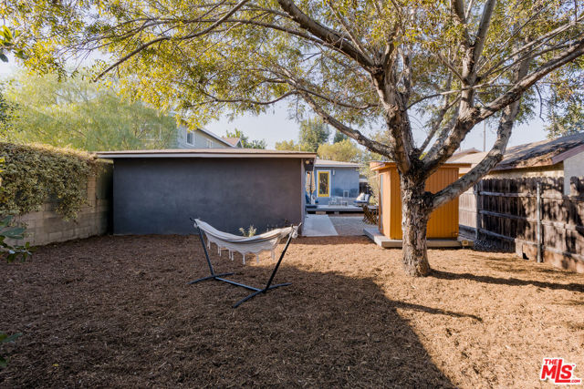 2646 Rich Street photo 22