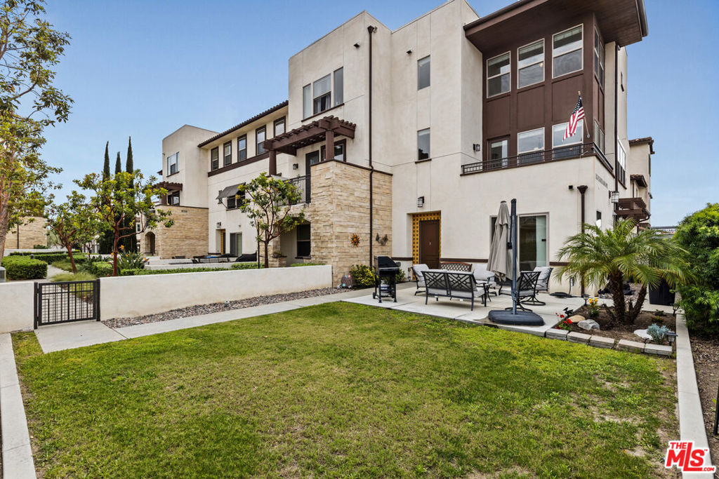 15812 Santa Ana Avenue #1
