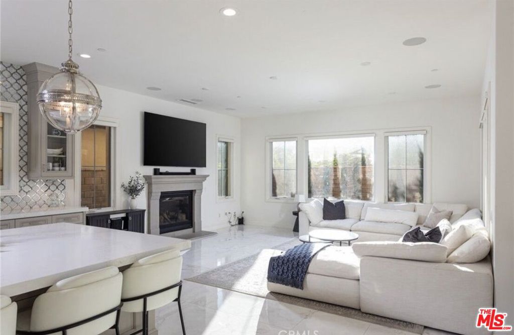 MLS #26832593 image #5