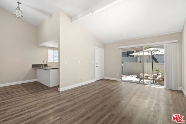 1179 Ramona Drive photo 8