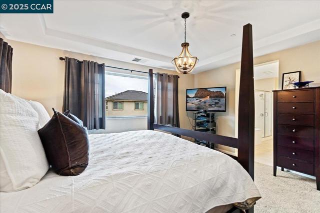 369 Parkfield Way, Oakley CA: https://media.crmls.org/mediaz/b6bde392-dc9f-4b9c-8f17-ab069fc6fae6.jpg