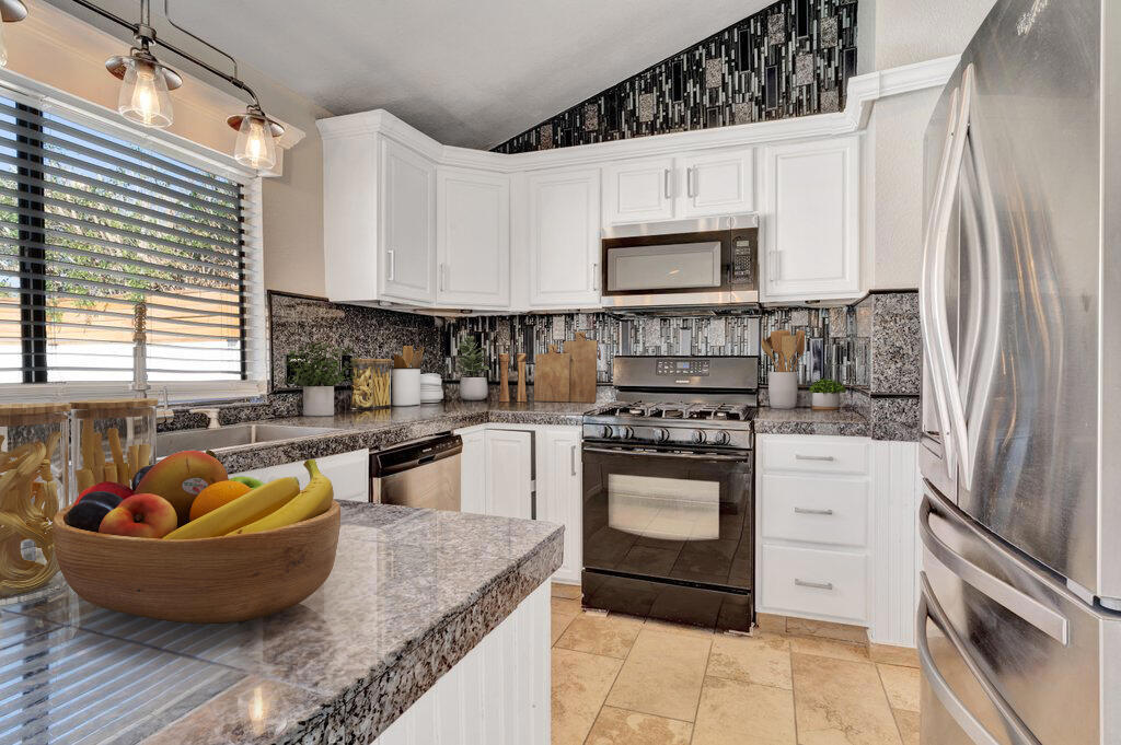 MLS #219138049DA image #9