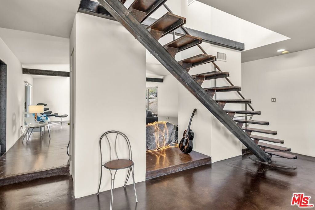 MLS #25542939 image #38