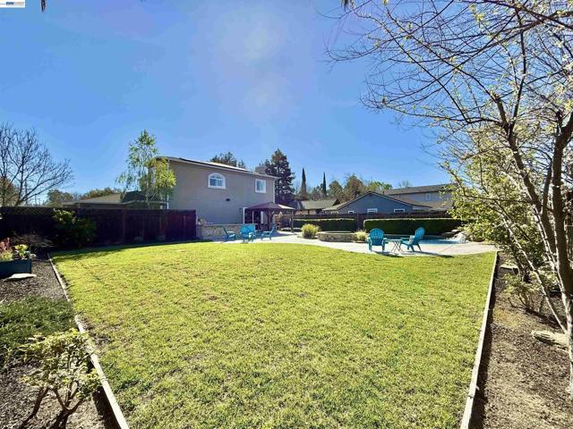 1500 Arroyo Rd, Livermore CA: https://media.crmls.org/mediaz/b6c0a25a-3a6b-4aae-ae0e-2ffe52c778e0.jpg