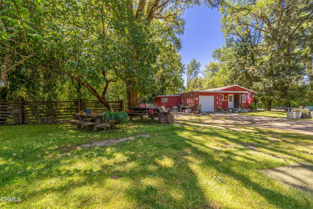 3901 Canyon Road, Willits CA: https://media.crmls.org/mediaz/b6c16895-3a57-4fcb-9f24-5245b5817ea3.jpg