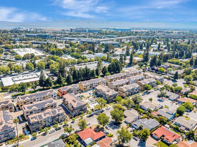 1225 Verano Road, Mountain View CA: https://media.crmls.org/mediaz/b6c1c87d-ed17-4cd6-bb5d-7f769aaa9a27.jpg