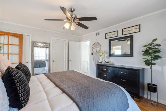 9401 Castlewood Street, Oakland CA: https://media.crmls.org/mediaz/b6c2722b-2ab6-4c49-a5c1-3faa1107698f.jpg