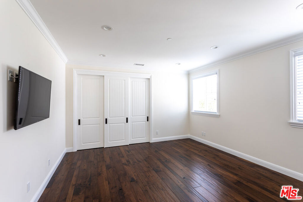 MLS #26864943 image #22