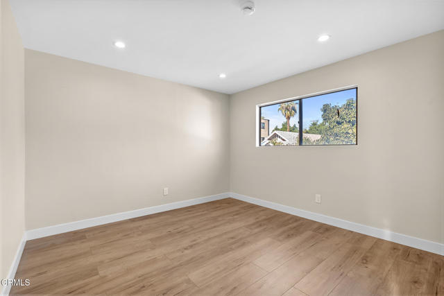3512 3514 E 7th Street, Los Angeles CA: https://media.crmls.org/mediaz/b6c4028a-70fa-4dae-96e5-42176625f8bf.jpg