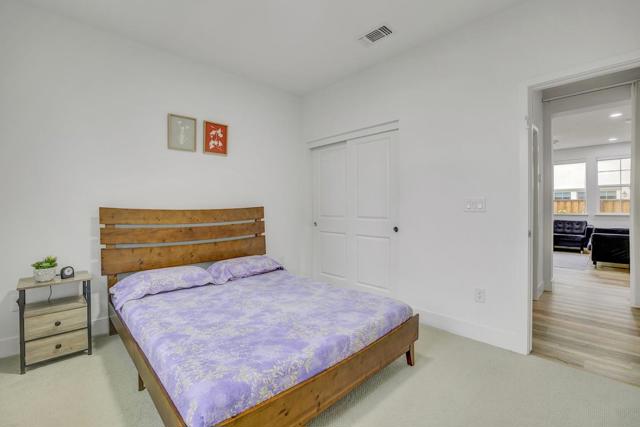 1426 S Central Parkway, Mountain House CA: https://media.crmls.org/mediaz/b6c41b4d-c4db-4e19-a3a0-f7ca3eddabb4.jpg