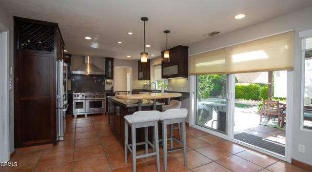 Detail Gallery Image 12 of 26 For 548 Live Oak Circle Dr, Calabasas,  CA 91302 - 5 Beds | 3 Baths