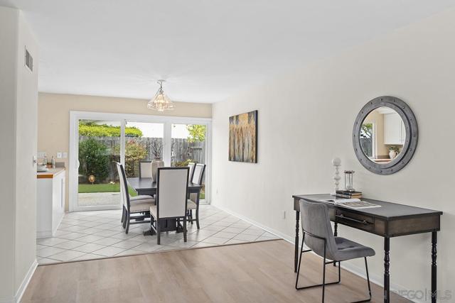4456 Cather Avenue, San Diego CA: https://media.crmls.org/mediaz/b6c53266-8042-4d2c-895c-4b791a30695e.jpg
