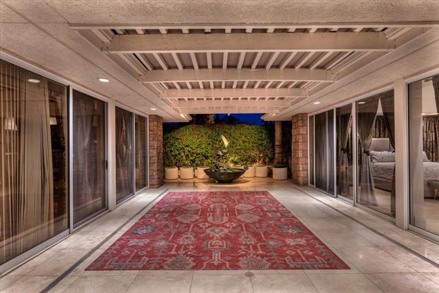 2 Deerfield Court, Rancho Mirage CA: https://media.crmls.org/mediaz/b6c7559b-2852-4a19-abad-d74944998f58.jpg