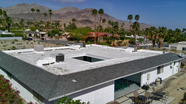 48320 Beverly Drive, Palm Desert CA: https://media.crmls.org/mediaz/b6c832c0-a564-43ea-abad-481dcd9fe796.jpg