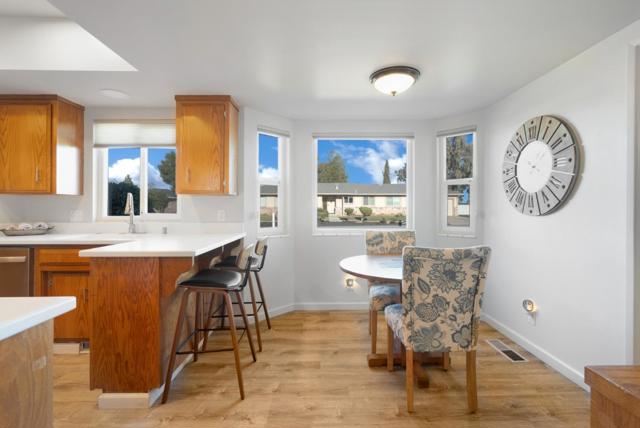 120 Marks Drive, Hollister CA: https://media.crmls.org/mediaz/b6c86278-bc5f-4c11-afaa-2da84634fd30.jpg