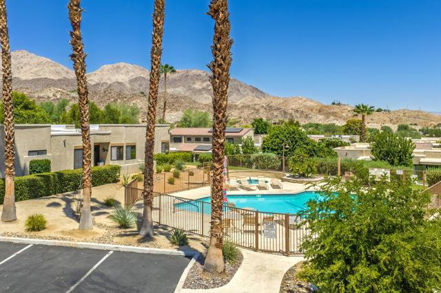 72302 Merry Vale Way, Palm Desert, CA 92260