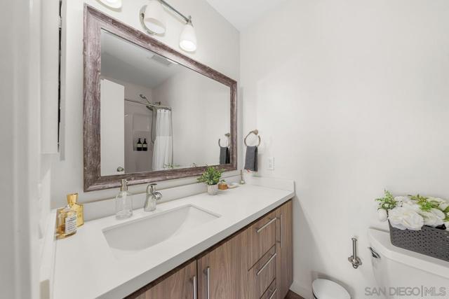 5800 Lake Murray Blvd, La Mesa CA: https://media.crmls.org/mediaz/b6c9adc7-31e3-4f12-a372-4fa1d0897fff.jpg