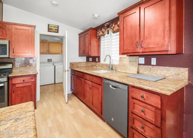 Detail Gallery Image 12 of 30 For 500 W Santa Maria St #63,  Santa Paula,  CA 93060 - 2 Beds | 2 Baths