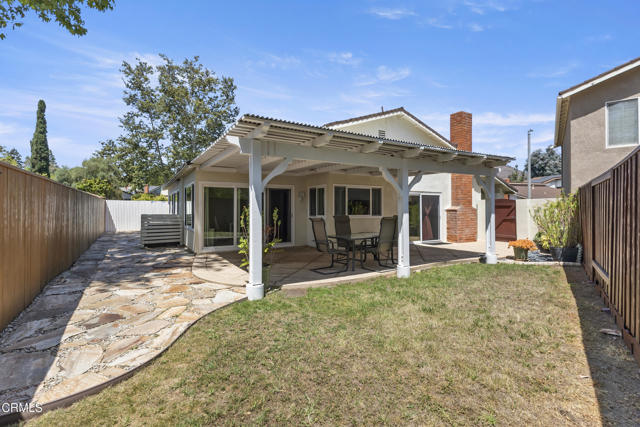552 Cayo Grande Court, Newbury Park CA: https://media.crmls.org/mediaz/b6ca13d9-1572-474c-ac2c-ed5dfd2f2cf6.jpg