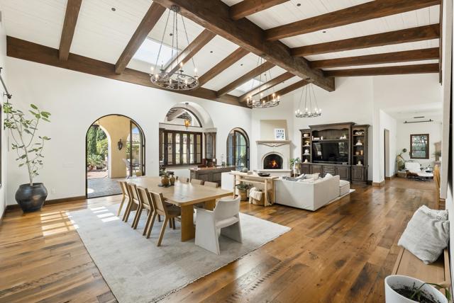 Detail Gallery Image 6 of 31 For 16636 El Zorro Vista, Rancho Santa Fe,  CA 92067 - 5 Beds | 5/4 Baths