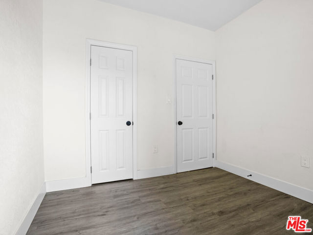 891 E 6th Street, Pomona CA: https://media.crmls.org/mediaz/b6cb27da-90c2-41b8-9d28-091f9c987358.jpg