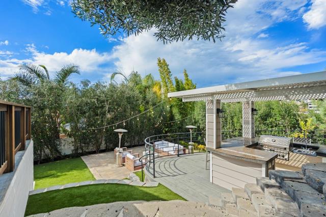 3360 Mount Laurence, San Diego CA: https://media.crmls.org/mediaz/b6cbe5f0-f372-49a0-92ed-9e4bb976e47a.jpg