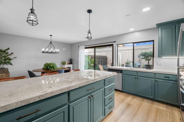 4586 Cimarron River Court, San Jose CA: https://media.crmls.org/mediaz/b6cc81e9-902e-4d0b-894e-48d5732e3875.jpg