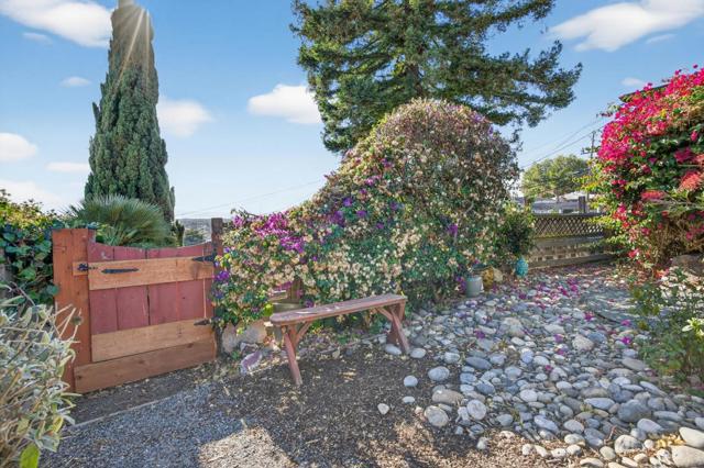 24546 Marie Drive, Hayward CA: https://media.crmls.org/mediaz/b6ccc481-cc10-4c79-9178-84c1d0c0f310.jpg