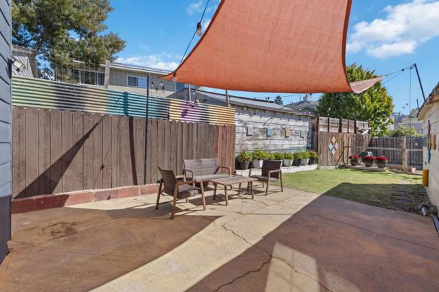 2830 69th Avenue, Oakland CA: https://media.crmls.org/mediaz/b6ce35b3-5bf2-4474-9e8d-11a2b87ac453.jpg