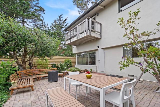 4021 Sunridge Road, Pebble Beach CA: https://media.crmls.org/mediaz/b6cf4294-36cf-4112-be5f-0d00317f268e.jpg