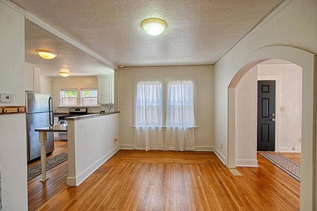 144 Van Ness Avenue, Santa Cruz CA: https://media.crmls.org/mediaz/b6cfe67c-fc29-4ed6-9c33-6bc5027d1402.jpg