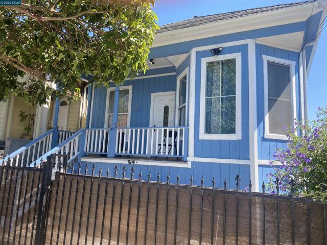 540 3rd St, Richmond CA: https://media.crmls.org/mediaz/b6d01390-fa89-4dd2-8c50-07b3c7adf73d.jpg