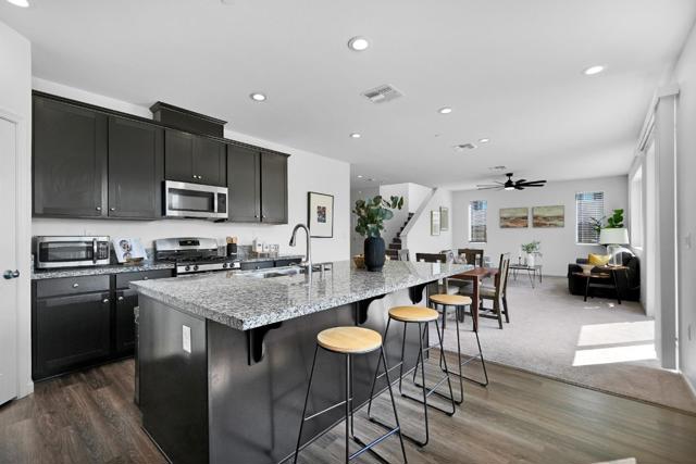 4535 Bitter Street, Antioch CA: https://media.crmls.org/mediaz/b6d02d73-827d-4fcc-9299-1a17e065cc82.jpg