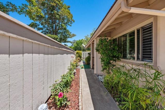 Detail Gallery Image 34 of 43 For 11422 Florindo Rd., Rancho Bernardo (San Diego),  CA 92127 - 2 Beds | 1 Baths