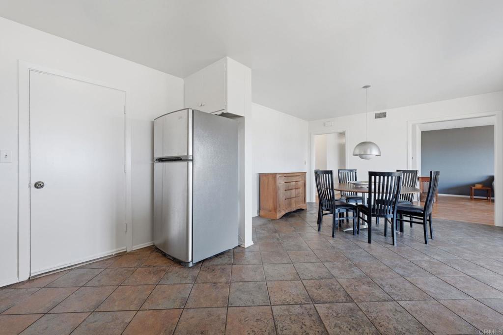 5561 Drover Street - photo 18